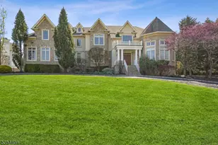 38 Lafayette Dr, Livingston, NJ 07039 - Photo 1