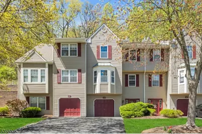 103 Pinehurst Dr, Washington Township, NJ 07882 - Photo 1