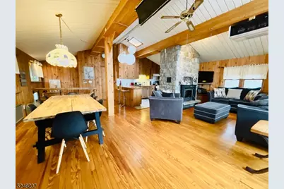 639 Canistear Rd, Vernon Twp., NJ 07422 - Photo 5