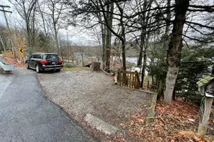 639 Canistear Rd, Vernon Twp., NJ 07422 - Photo 27