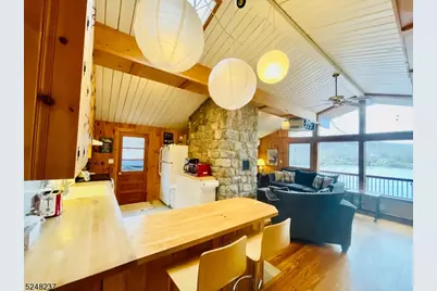 639 Canistear Rd, Vernon Twp., NJ 07422 - Photo 9