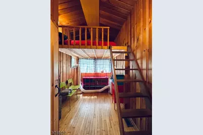 639 Canistear Rd, Vernon Twp., NJ 07422 - Photo 17