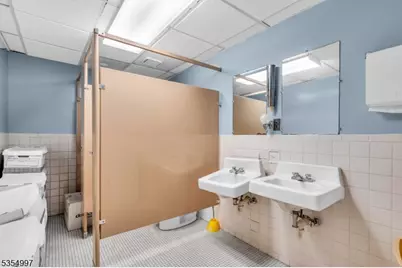 301 Forest Rd, Scotch Plains Township, NJ 07076 - Photo 11