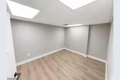 599 Springfield Ave, Berkeley Heights Township, NJ 07922 - Photo 5