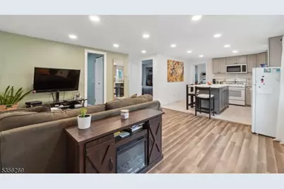 18 N Shore Dr, Wantage, NJ 07461 - Photo 1