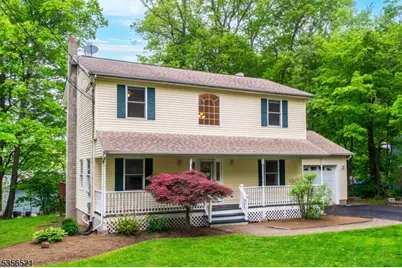 19 Esther Dr, Vernon, NJ 07422 - Photo 1