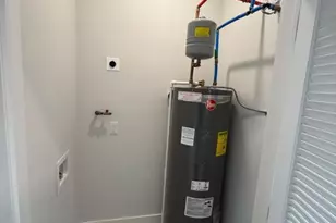 261 Marshall St, Paterson, NJ 07503 - Photo 5