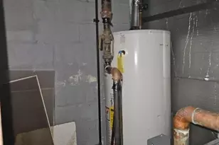 1584 Andrew St, Union Township, NJ 07083 - Photo 29