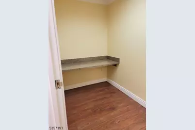 205 Browertown Rd, Woodland Park, NJ 07424 - Photo 15