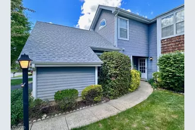 13B Ashbourne Dr, Monroe Township, NJ 08831 - Photo 1