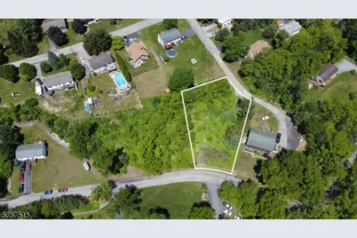 19 Goldenrod Pl, Vernon Twp., NJ 07418 - Photo 1