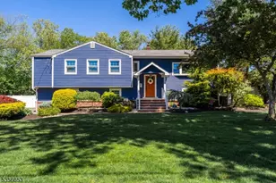 60 Wheatsheaf Rd, Clark Township, NJ 07066 - Photo 1