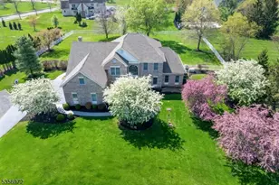 38 Southfield Dr, Montgomery Township, NJ 08502 - Photo 1