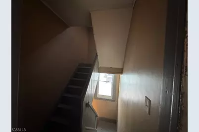 67 Lindsley Avenue, Newark, NJ 07106 - Photo 17