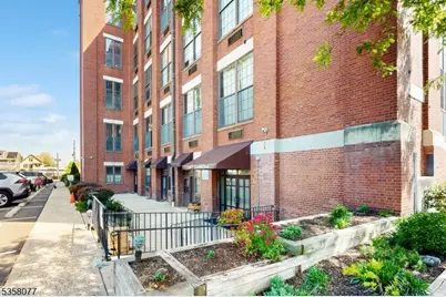 366-382 Trenton Ave #2C, Paterson, NJ 07503 - Photo 1