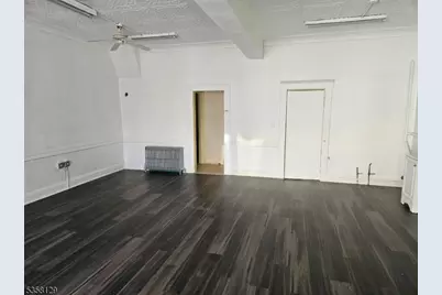 63 Hammond Ave, Passaic, NJ 07055 - Photo 5