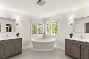 2 Linsey Ct, Mendham Township, NJ 07945 - Photo 1