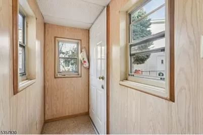 417 Lafayette St, Newark, NJ 07105 - Photo 17