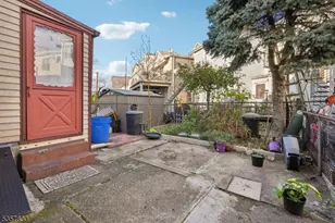 417 Lafayette St, Newark, NJ 07105 - Photo 27