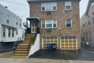32 Union Pl, Irvington, NJ 07111 - Photo 1