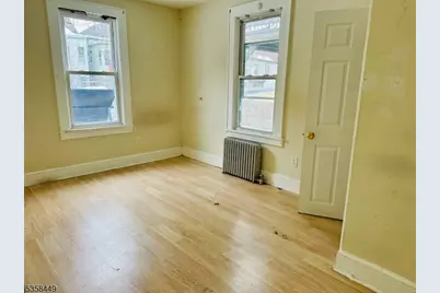 266 N 9th St, Prospect Park, NJ 07508 - Photo 17