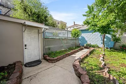 263 Morningside Ave, Cliffside Park, NJ 07010 - Photo 31