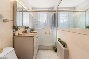 263 Morningside Ave, Cliffside Park, NJ 07010 - Photo 11