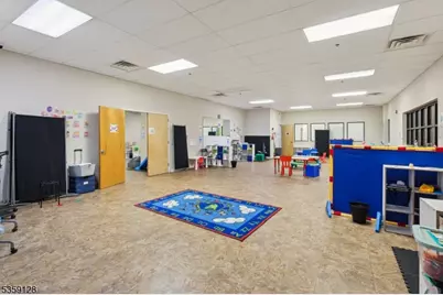 18 Microlab Rd, Livingston, NJ 07039 - Photo 9