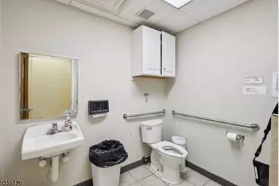 18 Microlab Rd, Livingston, NJ 07039 - Photo 13