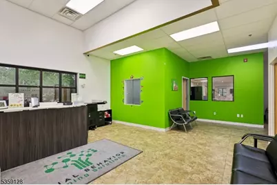 18 Microlab Rd, Livingston, NJ 07039 - Photo 3