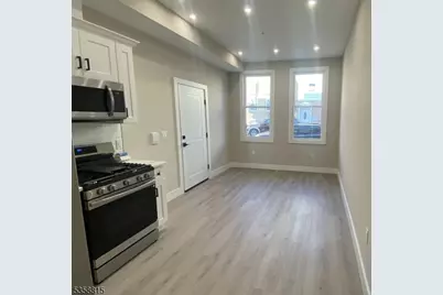 136 Elm St, Newark, NJ 07105 - Photo 17