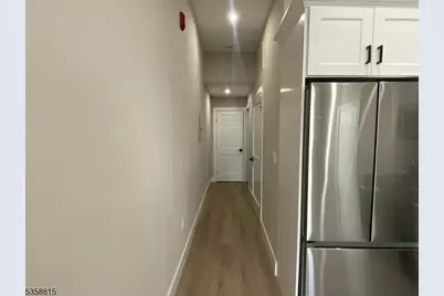 136 Elm St, Newark, NJ 07105 - Photo 11