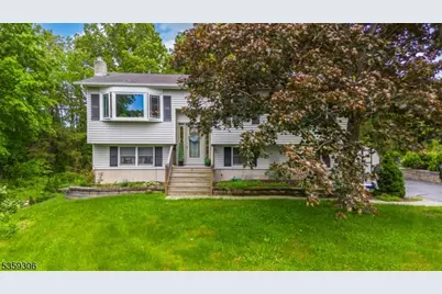 6 Gardenia Rd, Vernon, NJ 07418 - Photo 1