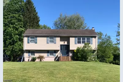 13 Elmwood Dr, Mansfield Township, NJ 07840 - Photo 1