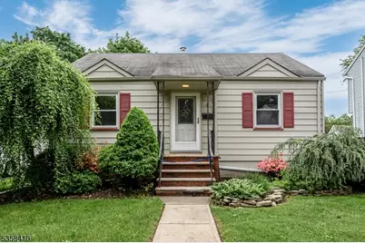 9 Livingston St, Clifton, NJ 07013 - Photo 1