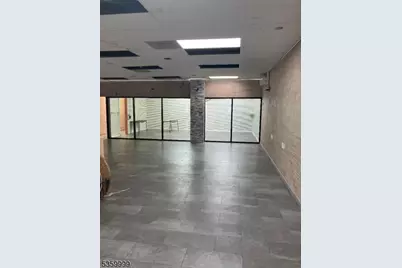 25-33 Court St, Newark, NJ 07102 - Photo 5