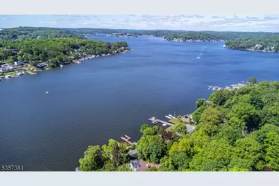 31 Cove Rd, Jefferson Township, NJ 07849 - Photo 29