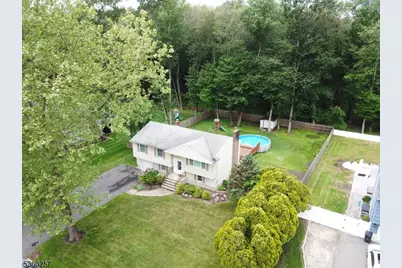 77 Forest Dr, Pequannock Township, NJ 07444 - Photo 1