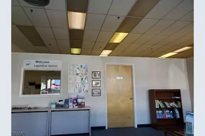 985 Stuyvesant Ave, Union Township, NJ 07083 - Photo 3