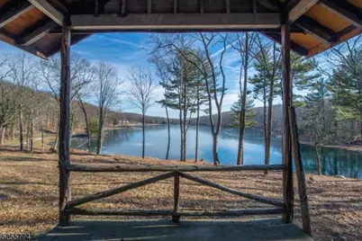 1 Brook Valley Ter, Kinnelon, NJ 07405 - Photo 31