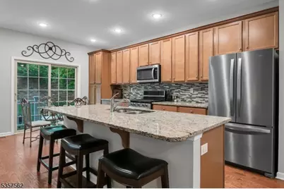 18 Brompton Pl, Randolph Township, NJ 07869 - Photo 1