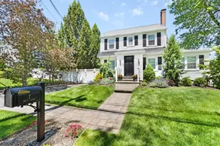 7 W Craig St, Bernards Township, NJ 07920 - Photo 1