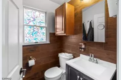 569 High Mountain Rd, North Haledon, NJ 07508 - Photo 9