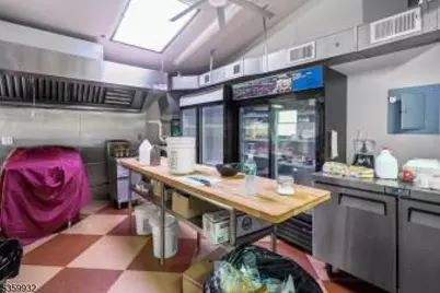 569 High Mountain Rd, North Haledon, NJ 07508 - Photo 7