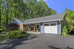 439 Mountain View Rd, Franklin Township, NJ 08802 - Photo 1