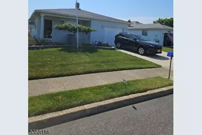 27 Maracaibo Pl, Berkeley Township, NJ 08757 - Photo 1