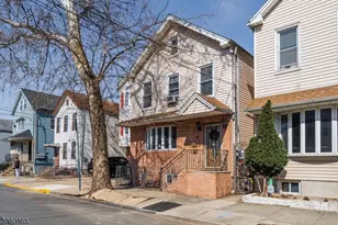 76 Kossuth St, Newark, NJ 07105 - Photo 1