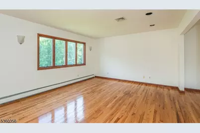 36 Bellows Ln, Montville Township, NJ 07082 - Photo 9