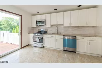 36 Bellows Ln, Montville Township, NJ 07082 - Photo 11