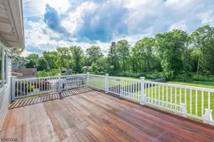 36 Bellows Ln, Montville Township, NJ 07082 - Photo 33